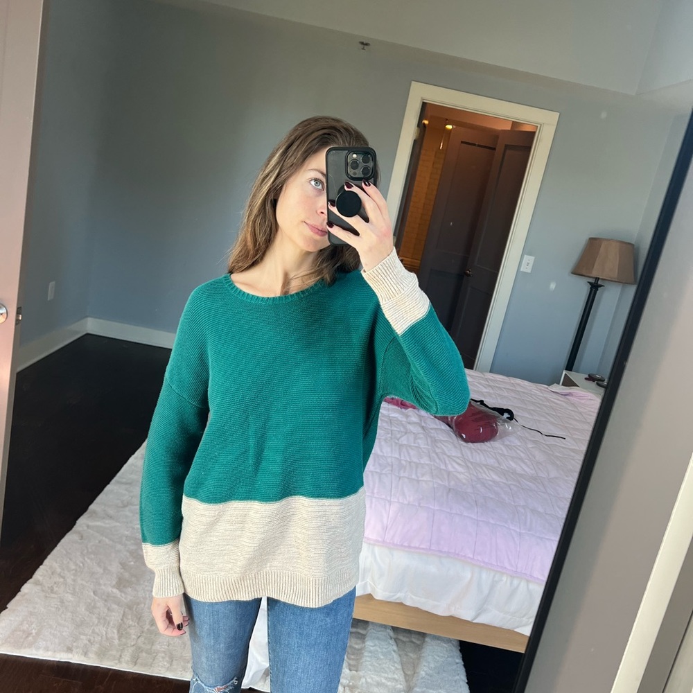 BDG bicolor oversized sweater small/petite
